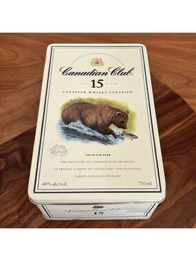 Canadian Club Whiskey Wildlife Collection Hinged Tin The Black Bear Canadiana